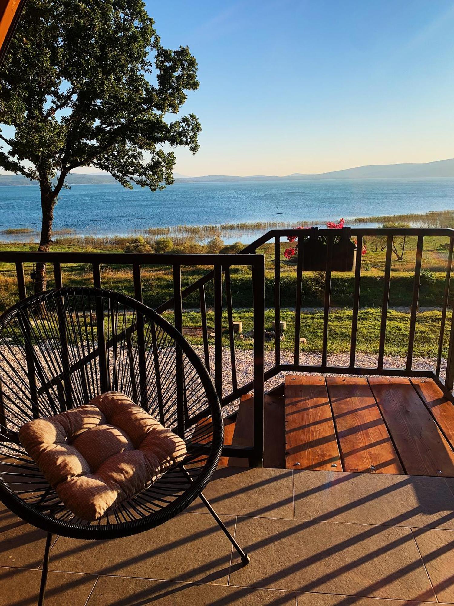Lake House Beliz Лівно Екстер'єр фото
