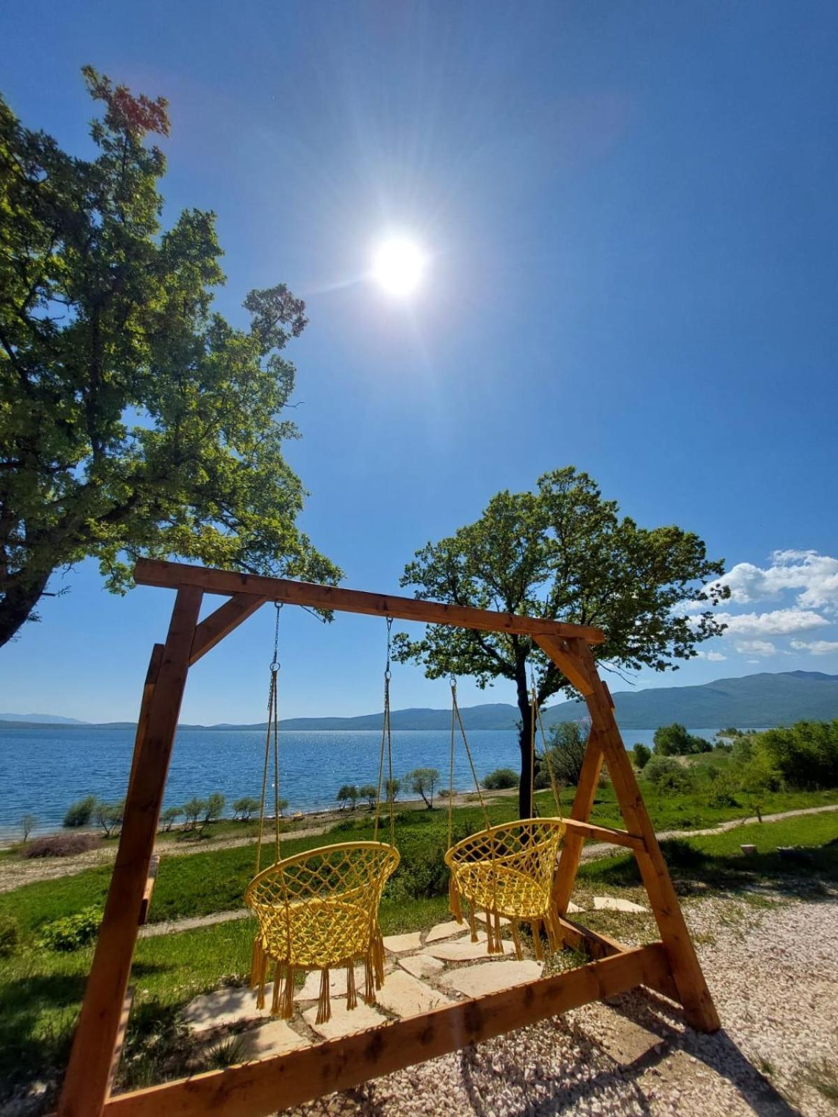 Lake House Beliz Лівно Екстер'єр фото
