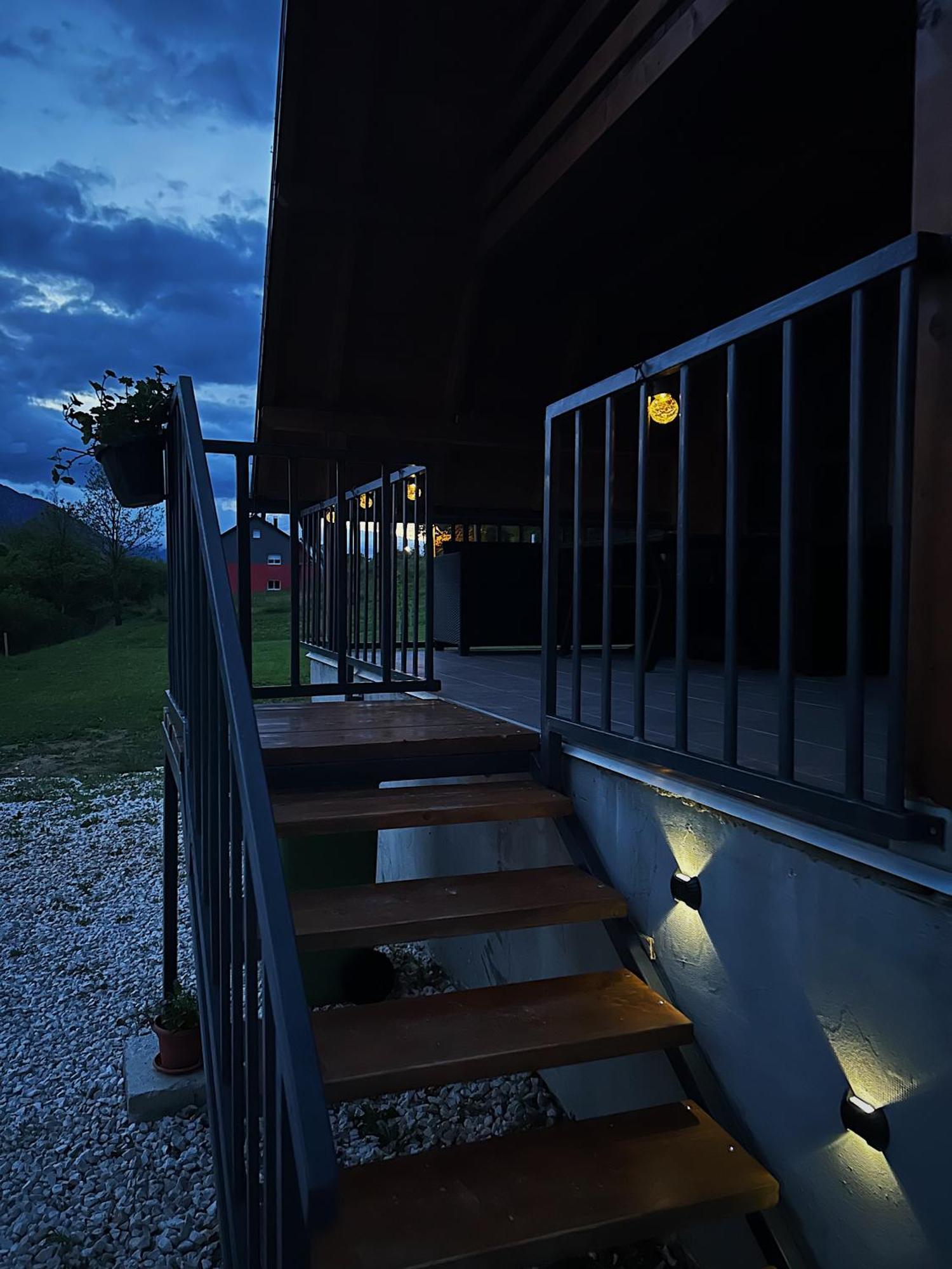 Lake House Beliz Лівно Екстер'єр фото